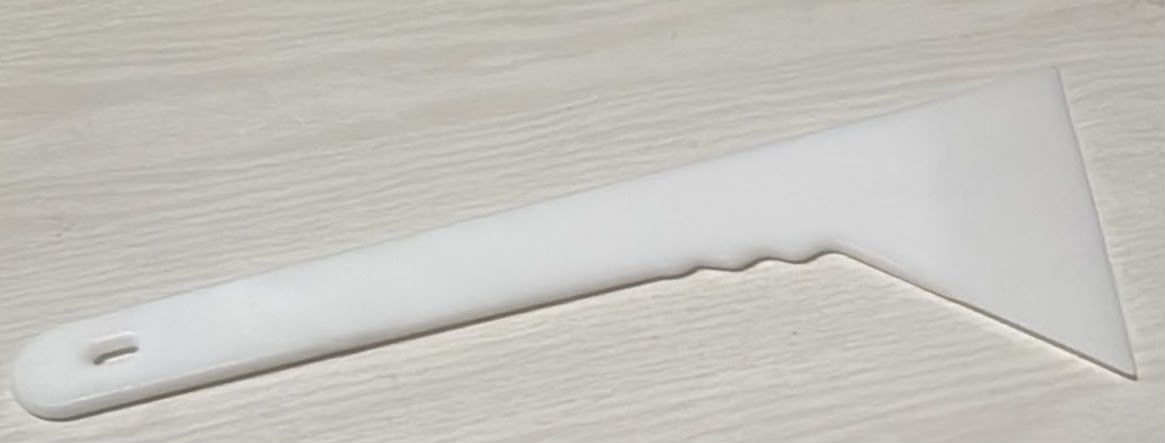 Raspasor largo CON BORDE DOBLADO BLANCO