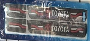 Set de Protector Pisada Fibra MODELO TOYOTA Set de Protector Pisada Fibra MODELO TOYOTA